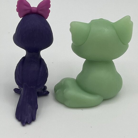 Monster High Coffin Bean Green Cat And Purple Raven - Picture 3 of 6